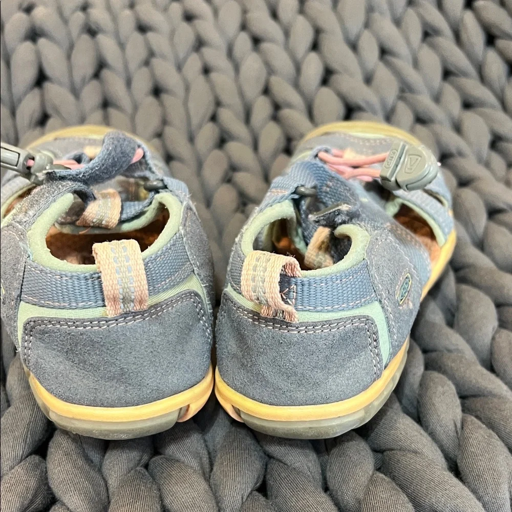 Keen Kids' Sandals in Gray and Pink